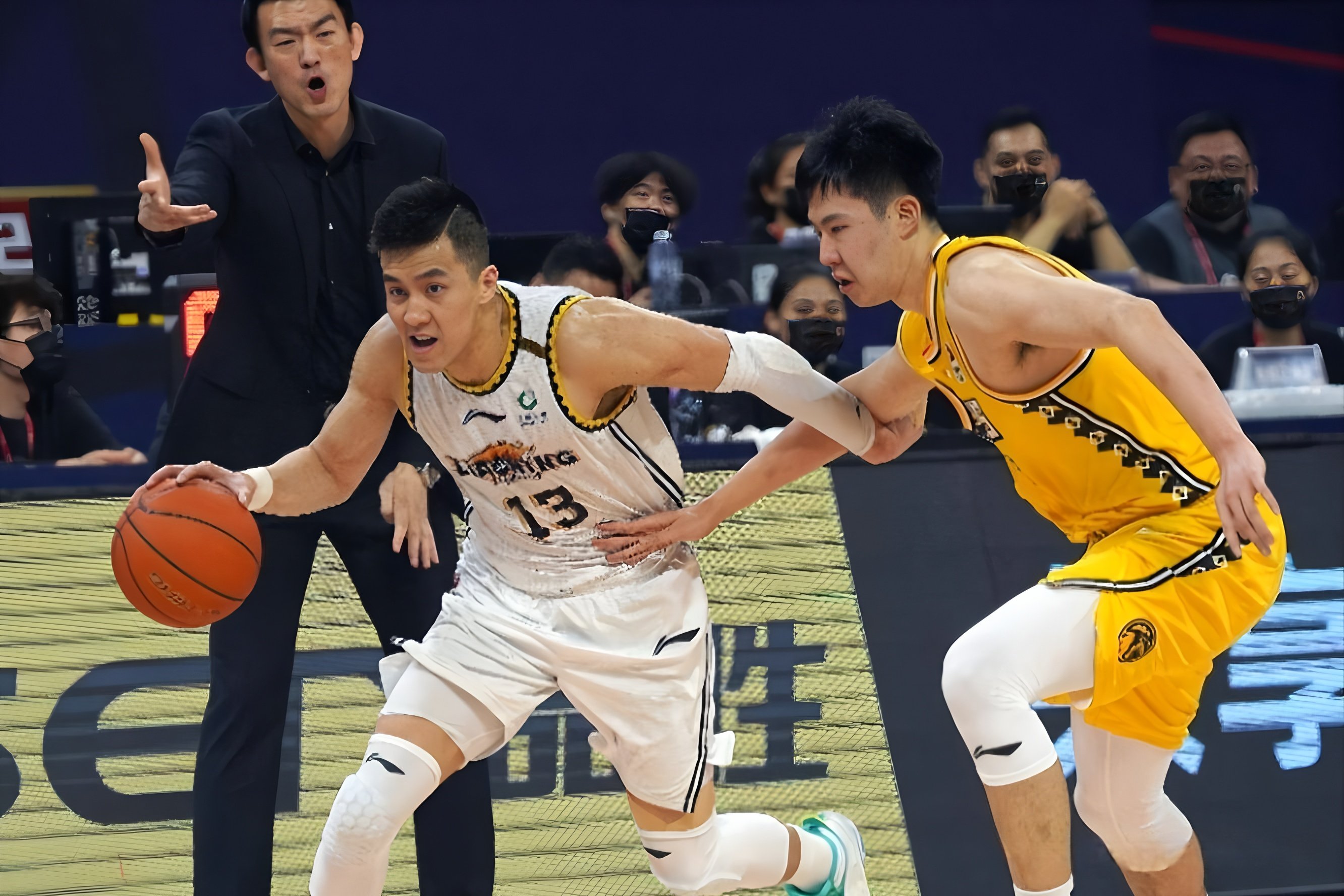 开云-CBA常规赛今夜攻防权衡风云突变阿贾克斯赛后战术微调，媒体一致点评：里程碑夜辽宁本钢内部沟通
