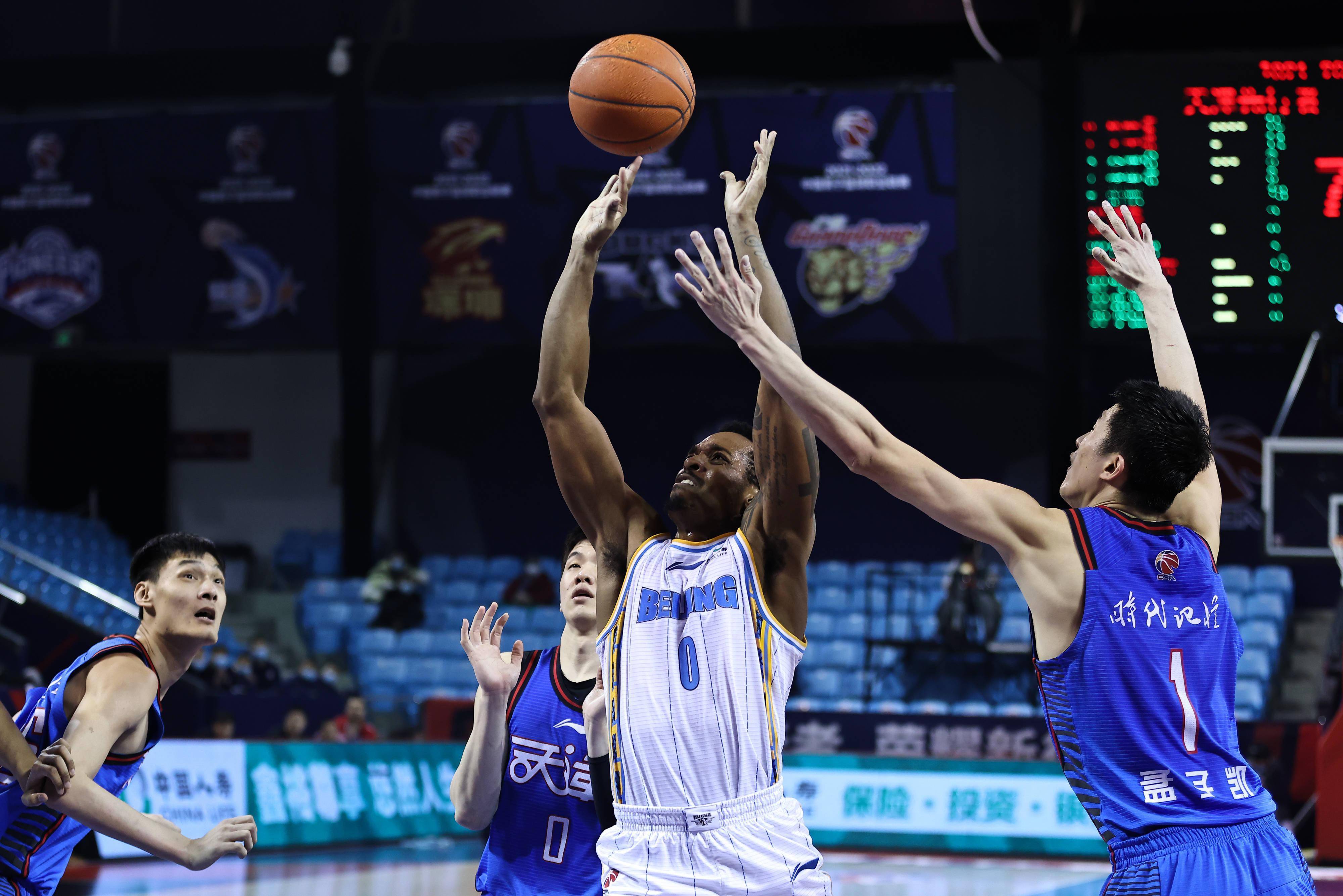 开云-浙江稠州金租vs上海久事