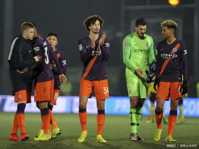 开云在线登陆入口-2011年法网李娜vs莎拉波娃比赛