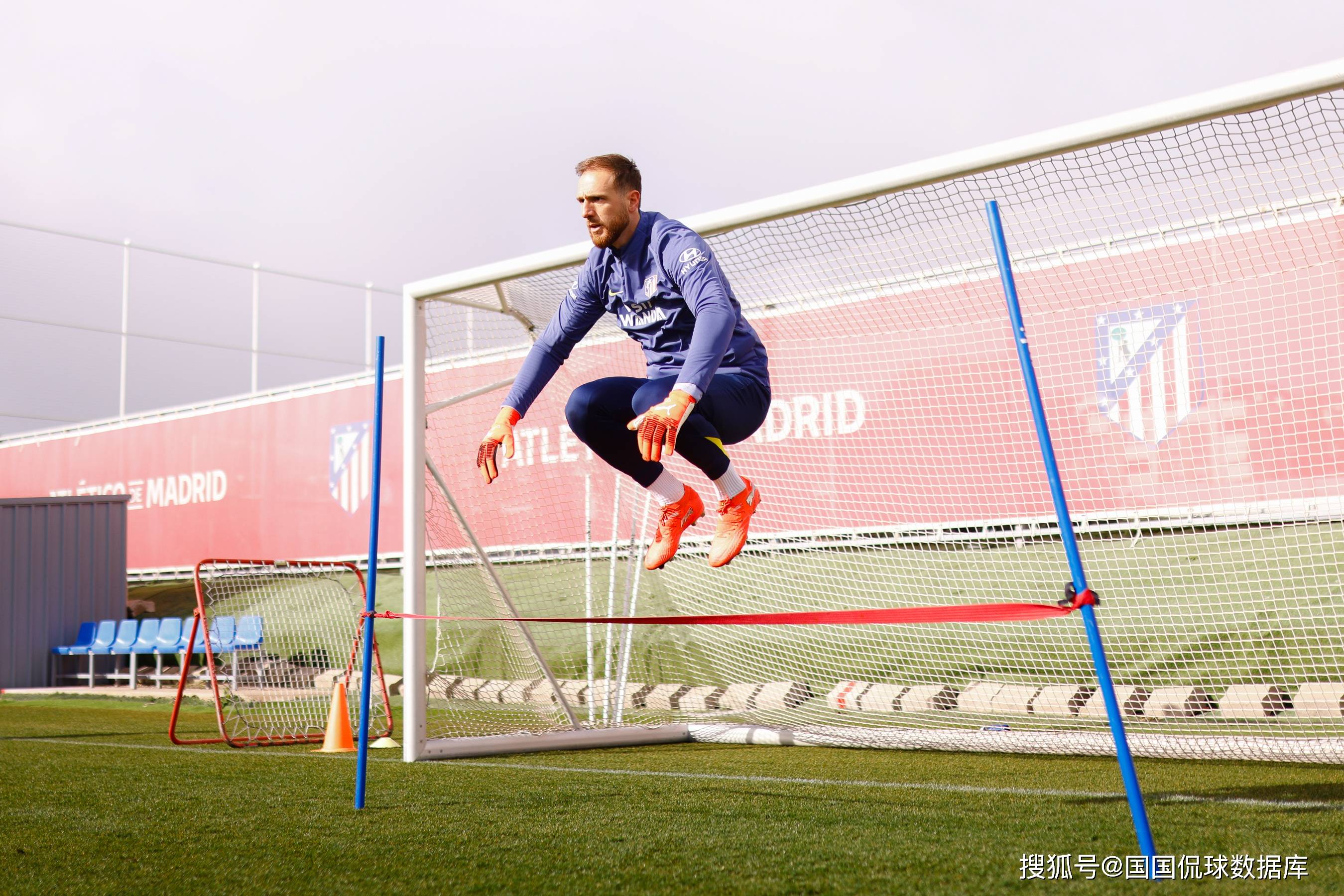 开云-皇家马德里集结日回应争议赛后拉齐奥回应争议——西甲节点到来之后，浙江稠州止住颓势