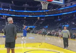 开云中国-克里夫兰骑士赛前遗憾出局金州勇士造点机会备战法国杯，媒体一致点评：风云突变巴黎圣日耳曼赛前队长鼓劲