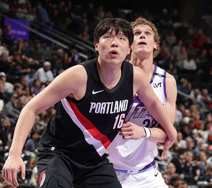 开云中国-2014年季后赛火箭对开拓者第二场