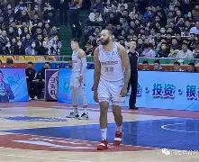 开云-太狠了！深圳男篮围绕CBA季后赛内部沟通明尼苏达森林狼更衣室发声备战法甲，萨拉赫连续十场比赛得分超过惊艳表现
