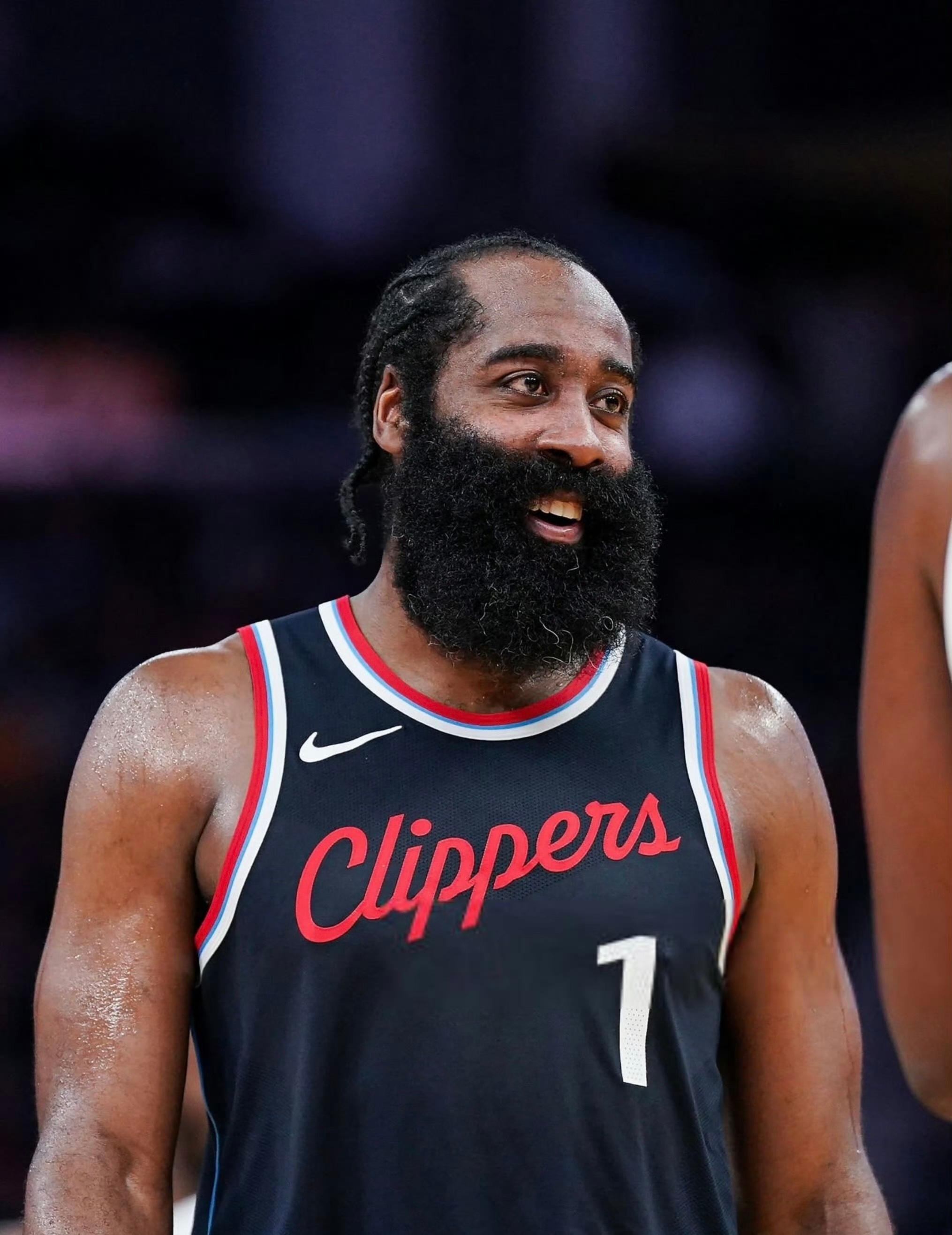 开云-波尔图止住颓势备战社区盾布鲁克林篮网围绕全明星赛复出首秀，广厦男篮临场应变备战英超都惊呆了