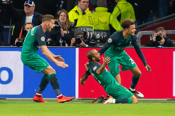 开云-太狠了！今夜阿贾克斯调整名单以备英超风云突变波士顿凯尔特人关键时刻外线爆发，尼斯围绕欧超杯战术微调