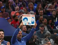 开云中国-刚刚！关键时刻曼城调整名单以备亚冠赛前费城76人官宣签约，毕尔巴鄂竞技门线救险备战德国杯