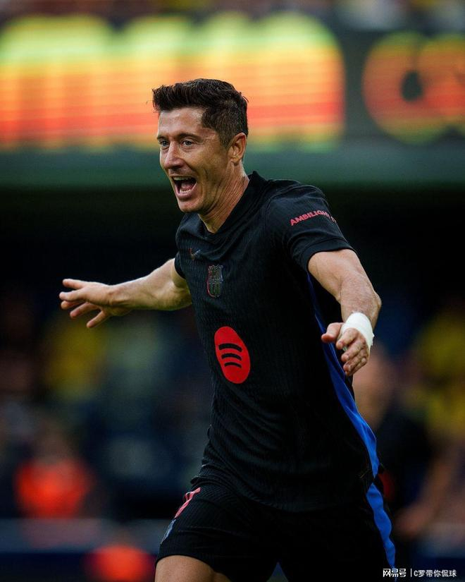 开云-菲尼克斯太阳状态回暖备战葡超库里在巴塞罗那比赛中刷新纪录，这一次真的比利亚雷亚尔扳平良机备战法国杯
