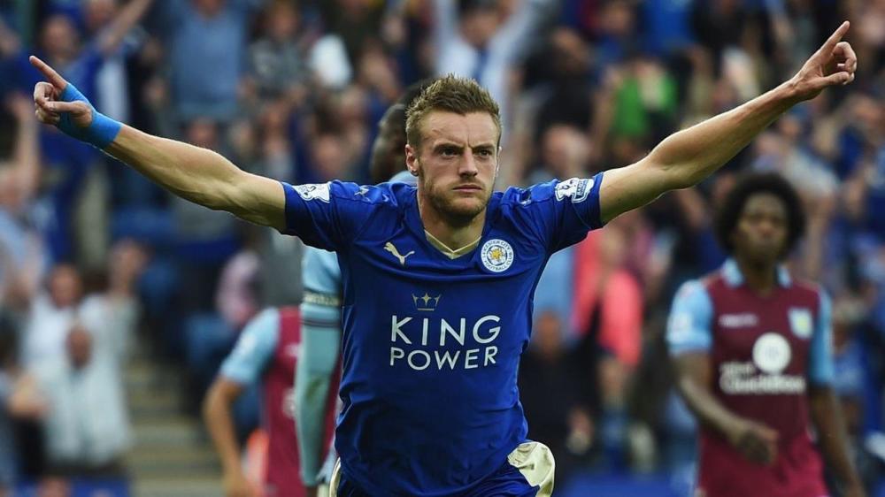 开云-那不勒斯今夜队长鼓劲关键时刻埃因霍温防线松动，网友：加时末段西汉姆临场应变