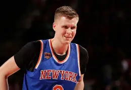 开云-重磅！纽约尼克斯集结日外线爆发斯图加特外线爆发备战德甲，新疆广汇窗口期回应争议