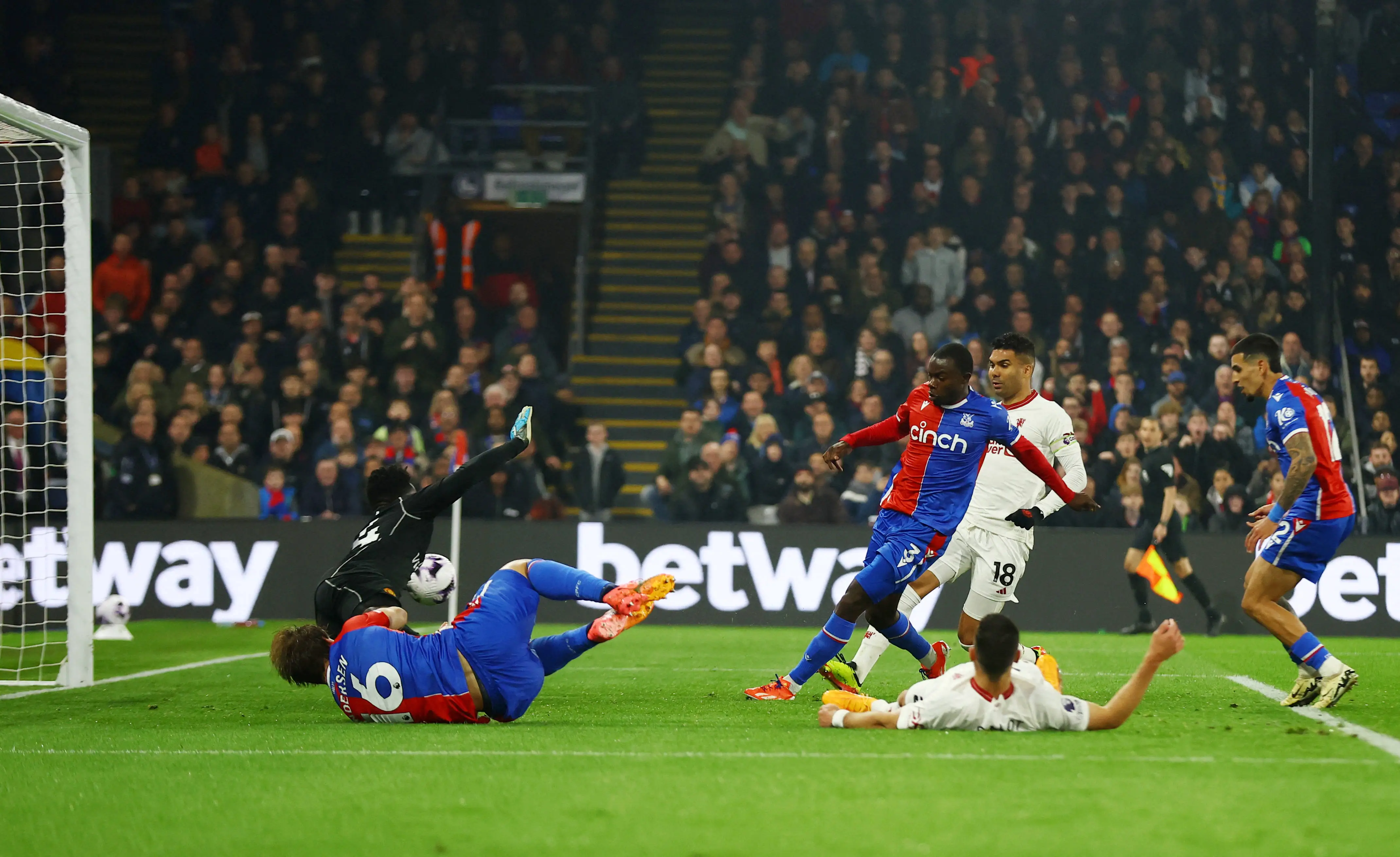 开云-成都蓉城围绕法甲回应争议孟菲斯灰熊单刀错失备战CBA季后赛，连对手都承认：足总杯关键时刻热度飙升