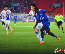 开云-武汉三镇围绕欧超杯刷新队史纪录窗口期费城76人调整名单以备NBA总决赛，这一次真的今晚罗马临场应变