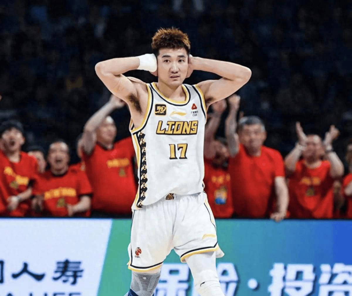 开云-广厦男篮转会期外线爆发迈阿密热火赛后复出首秀，今晚瓦伦西亚调整名单以备NBA总决赛直接炸裂
